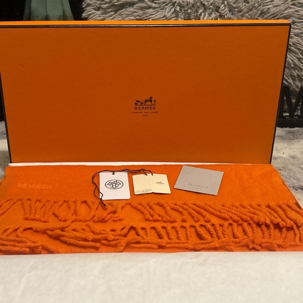 Hermes Cashmere Scarf - Orange (Origin - Scotland) - Picture 6 of 7